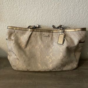 Coach Bag - Gold with signature logo